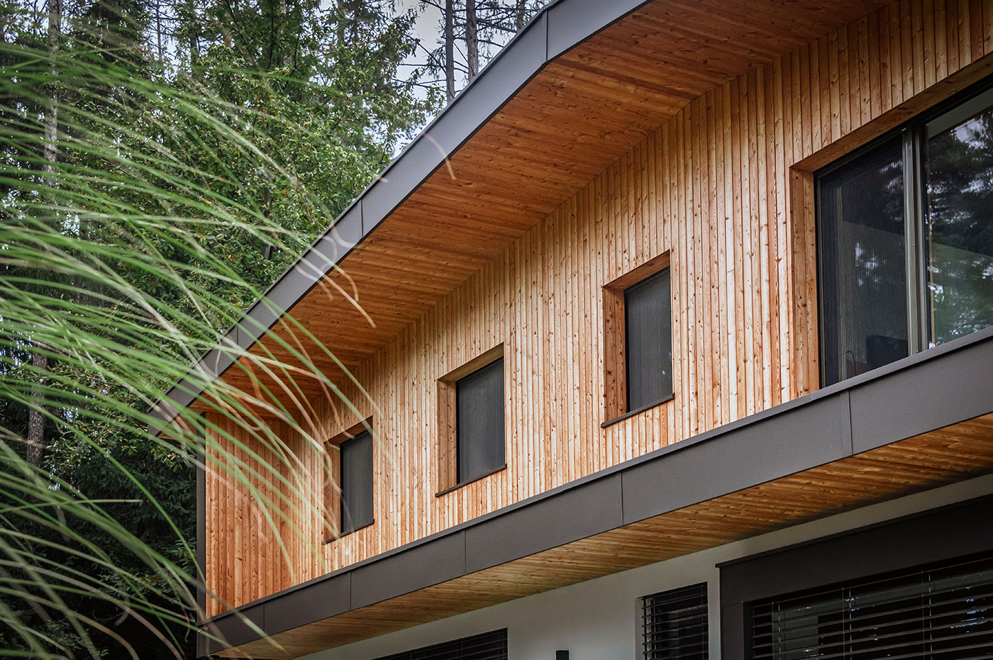 Holzbau Holzhaus Suedtirol 01