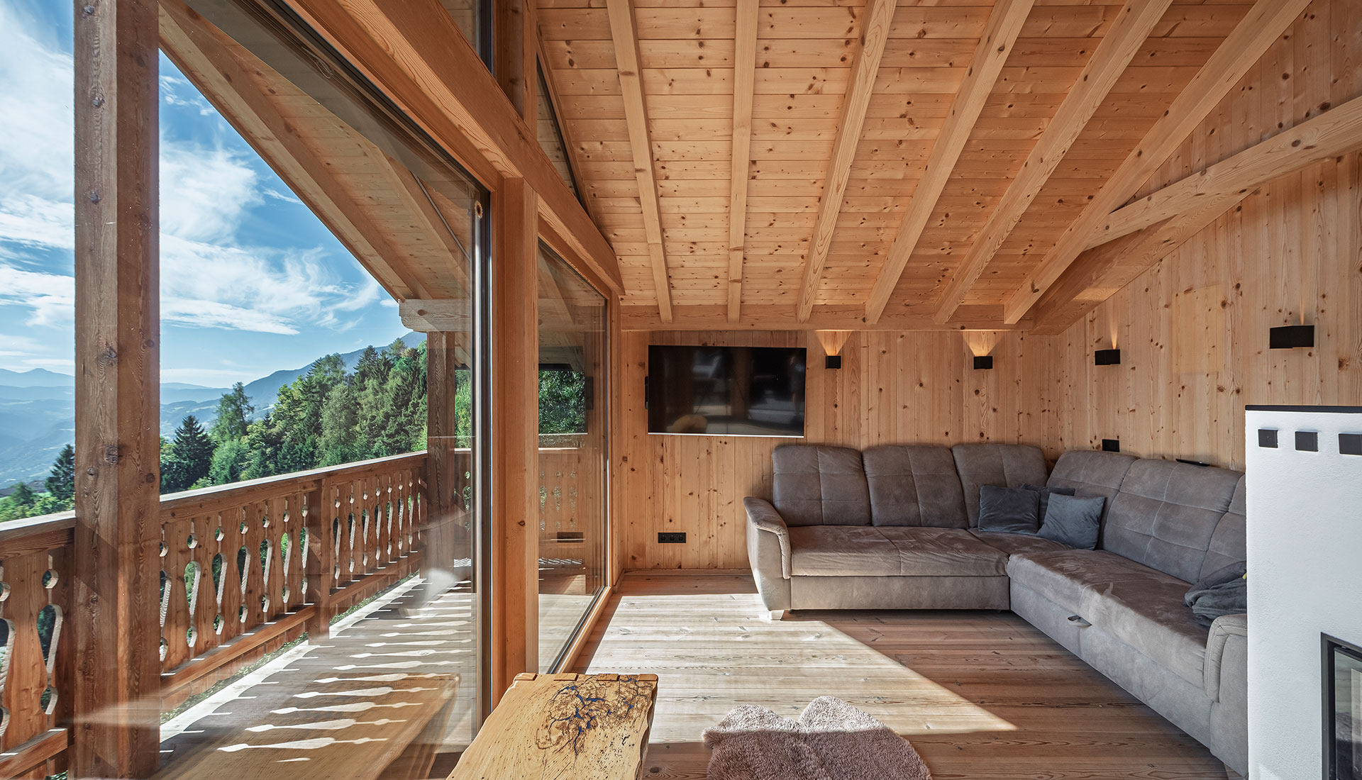 Holzhaus Suedtirol 02